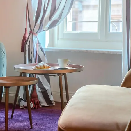 De Sonnaz Elegante B